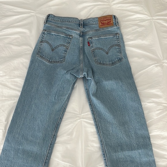 Cropped levis - Picture 3 of 3